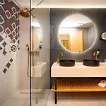 Bordűr Wellness Superior és Szőnyegmúzeum