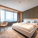 Bordur Wellness Superior Es Szonyegmuzeum Hotel Békésszentandrás