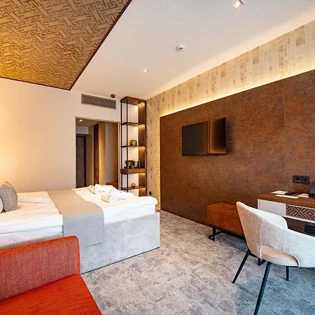 Hotel Bordur Wellness Superior Es Szonyegmuzeum