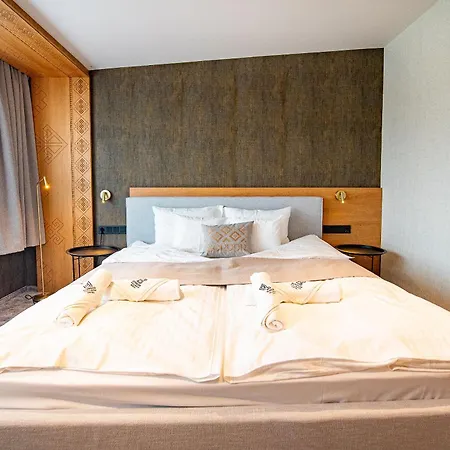 Bordur Wellness Superior Es Szonyegmuzeum Hotel Békésszentandrás