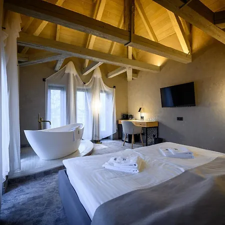 Otel Bordur Wellness Superior Es Szonyegmuzeum Békésszentandrás