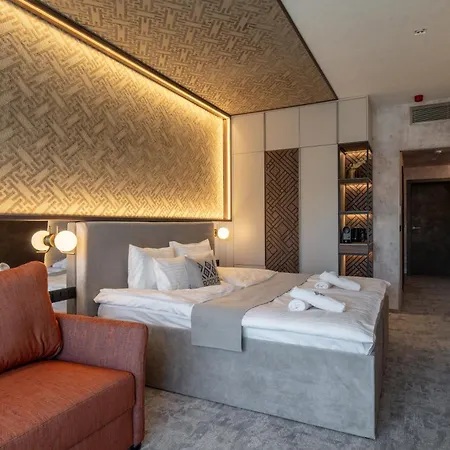 Szálloda Bordűr Wellness Superior és Szőnyegmúzeum 4*